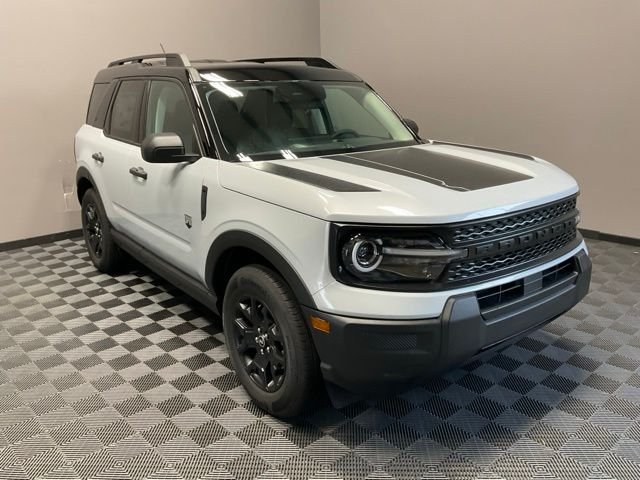 New 2026 Space White Metallic Ford Big Bend® image 2