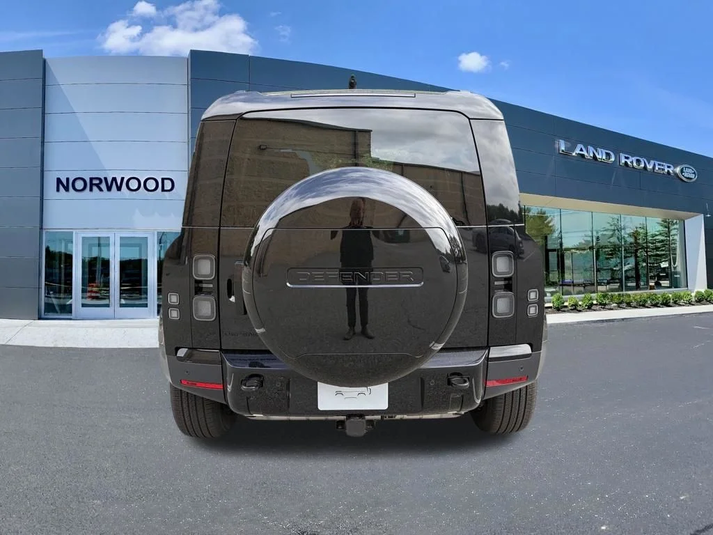 New 2026 Black Land Rover S image 7