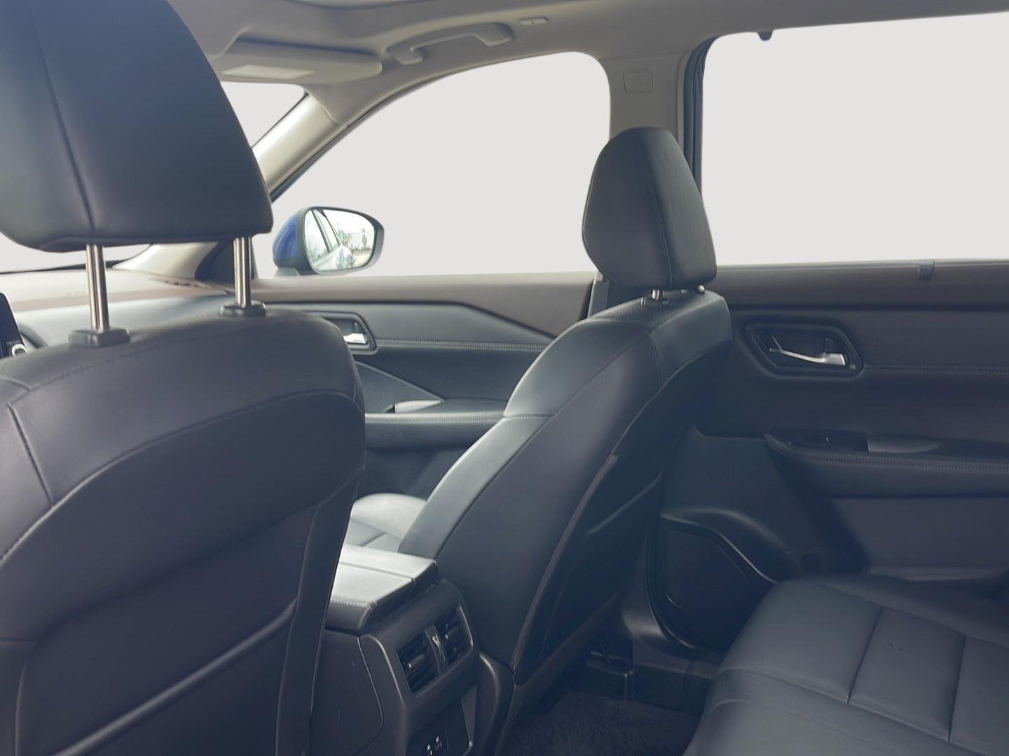 2022 Nissan Rogue SV - Photo 16