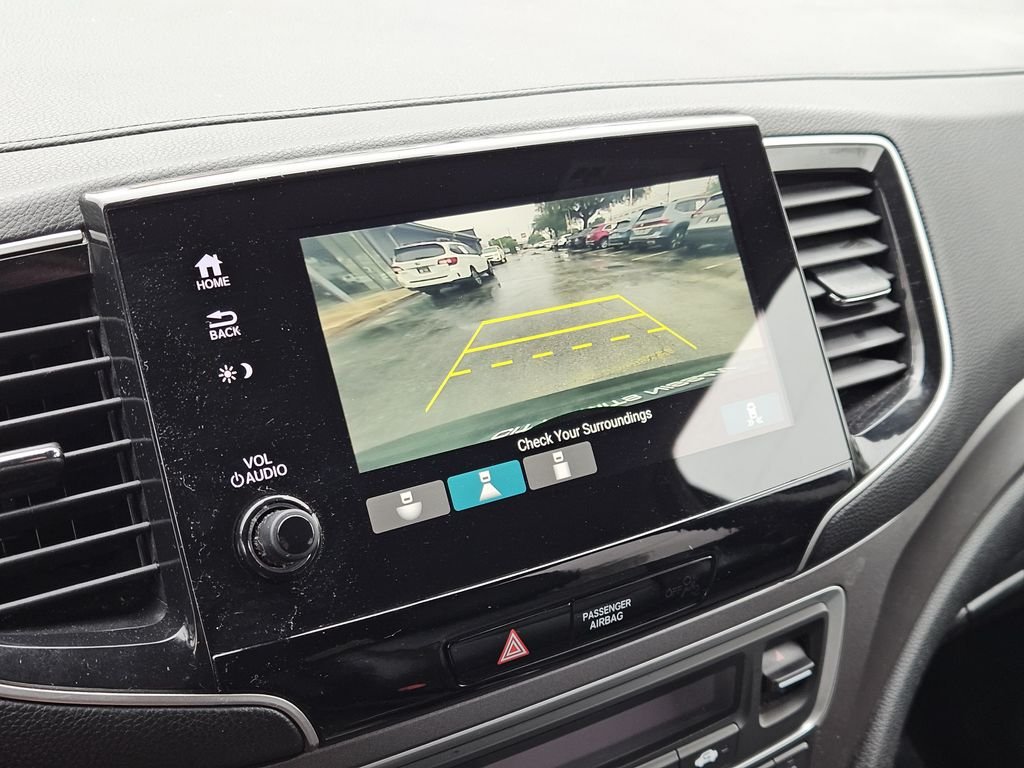 Used 2021  Honda EX-L image 19