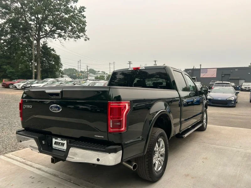 Used 2016 Green Ford Lariat Pickup 4D 6 1/2 ft image 10