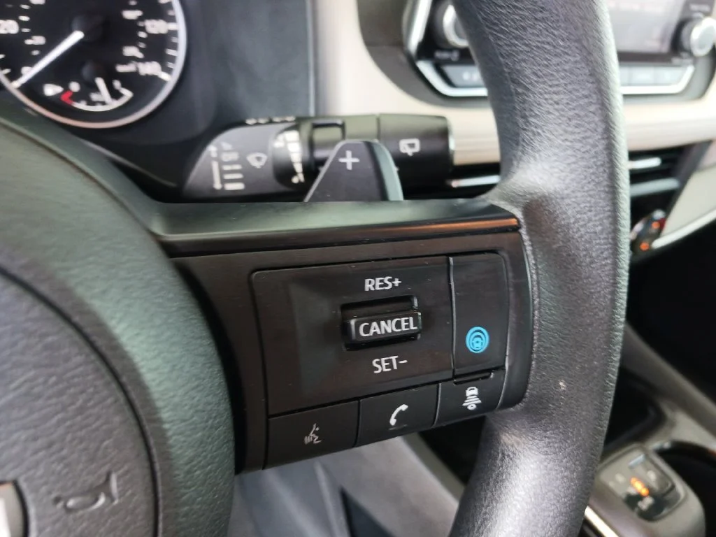 Used 2024 White Nissan SV image 33