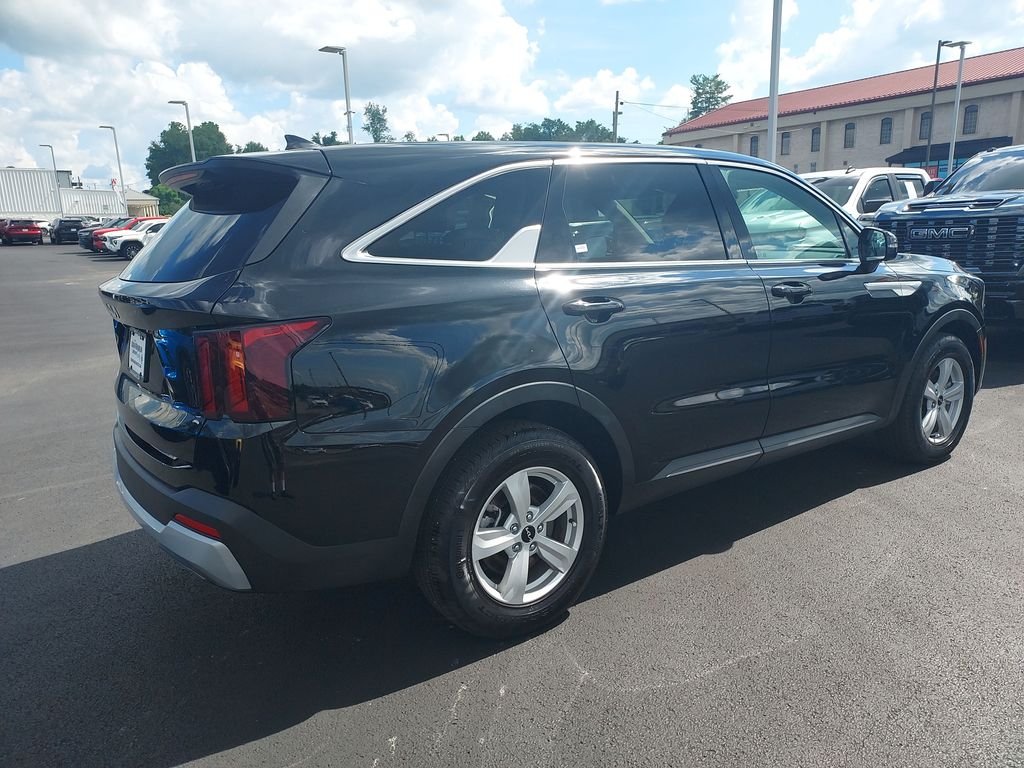 Used 2026 Black Kia LX image 5