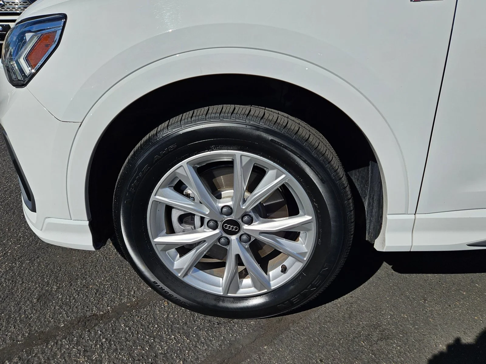Used 2025 Glacier White Metallic Audi S line Premium image 22
