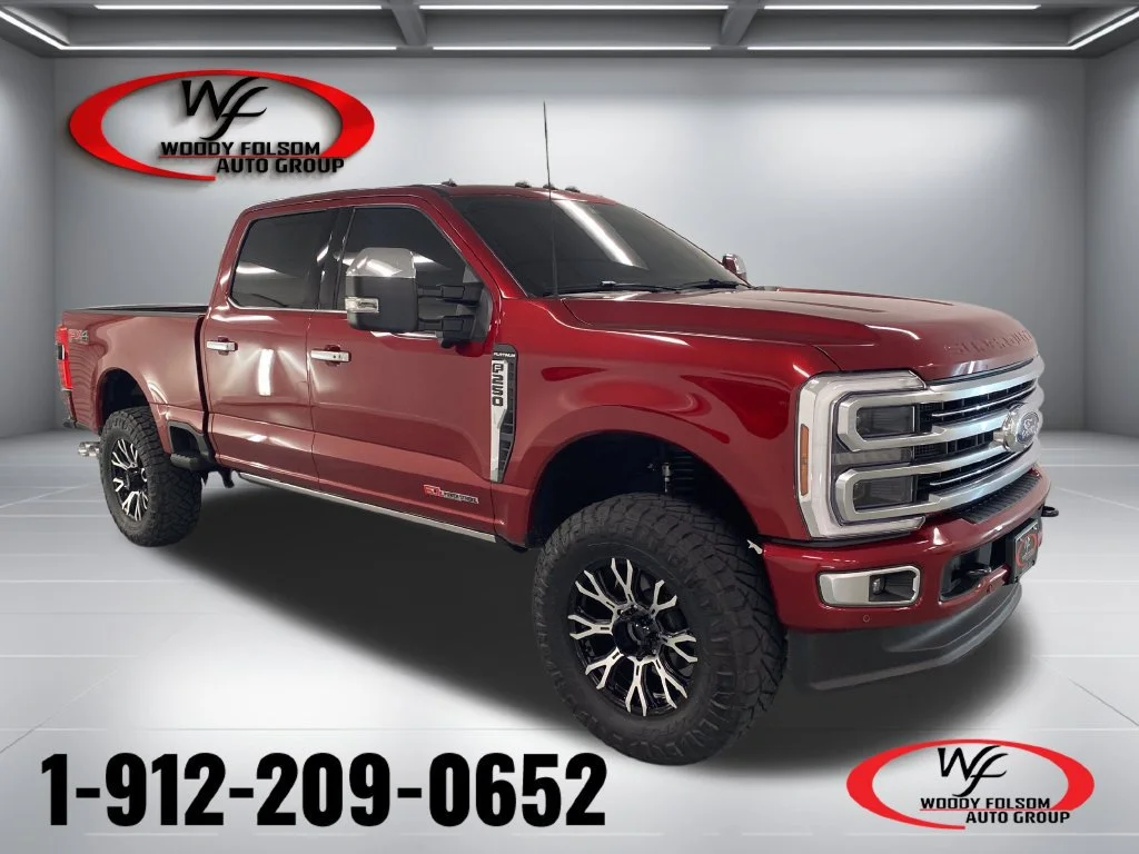 Used 2026 Ruby Red Metall Ford Platinum image 1