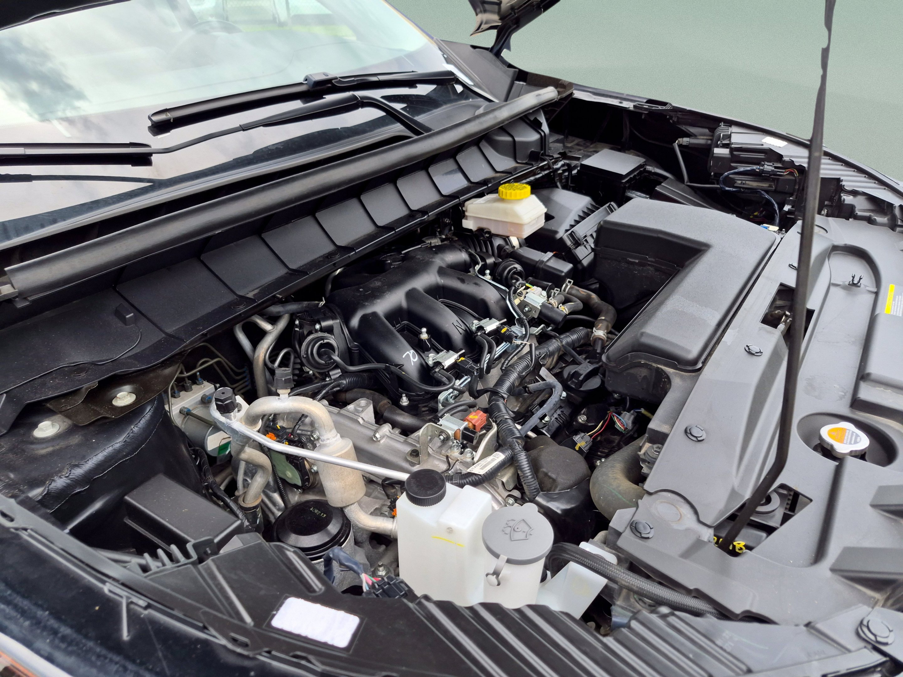 2025 Nissan Pathfinder SV - Photo 47