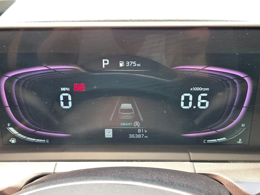 Used 2025 Black Kia S image 26