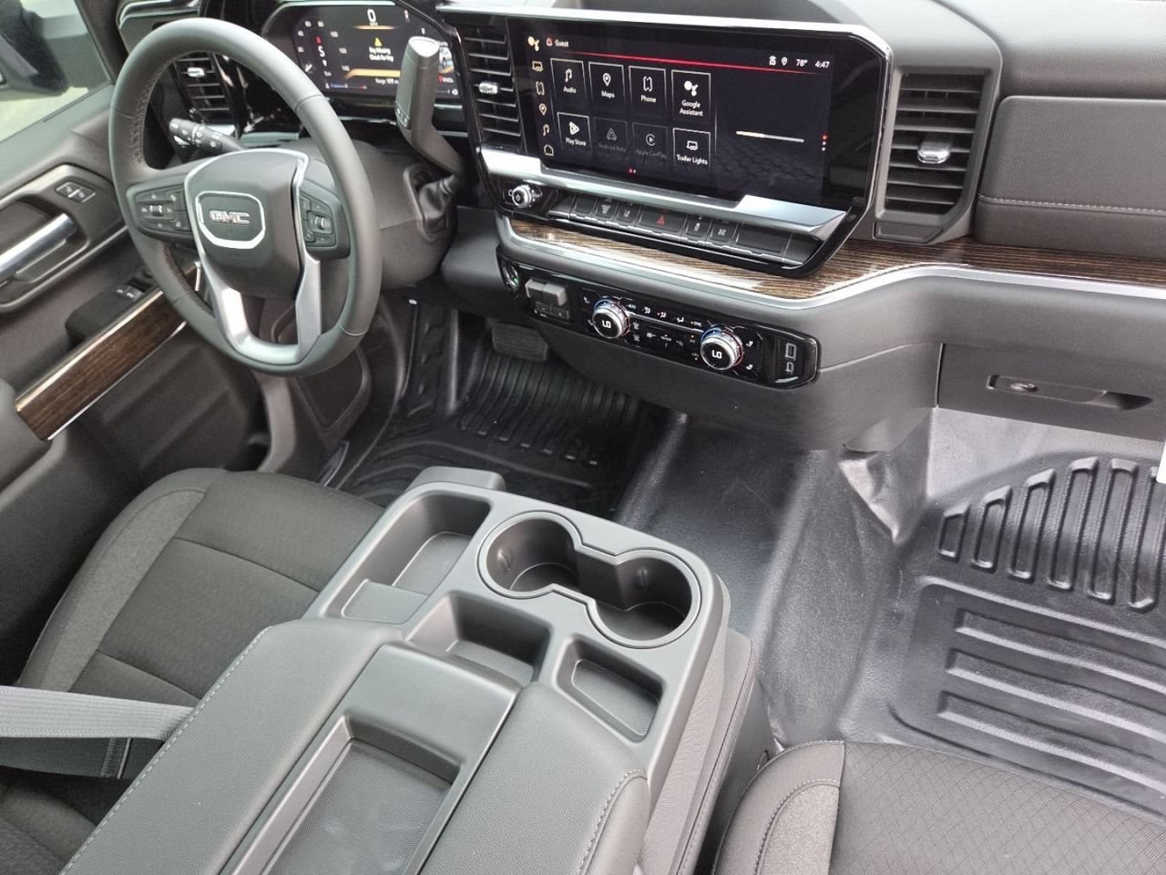 New 2026 Summit White GMC SLE image 20