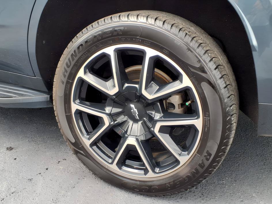 Used 2021 Shadow Gray Metallic Chevrolet RST image 3