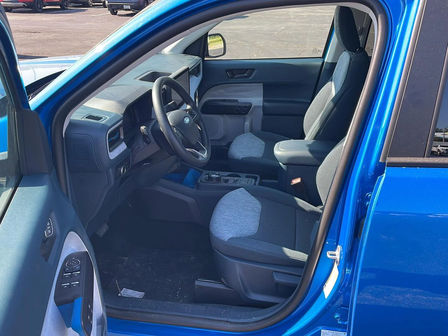 New 2026 Velocity Blue Ford XLT image 8