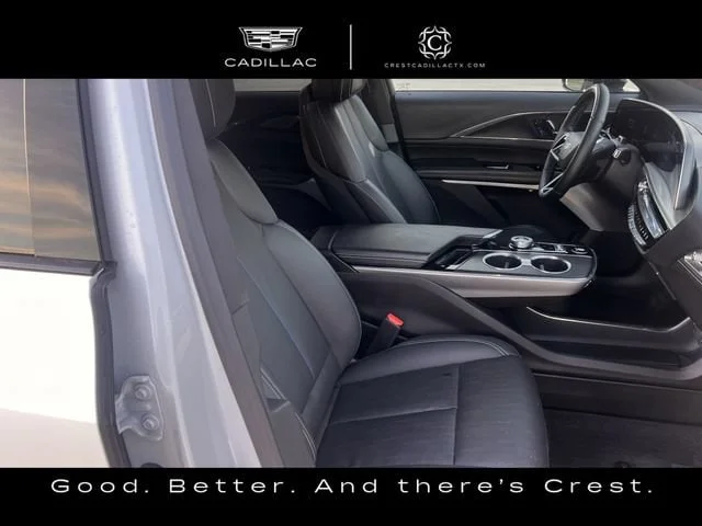 Used 2024 Crystal White Tricoat CADILLAC Luxury 2 image 24