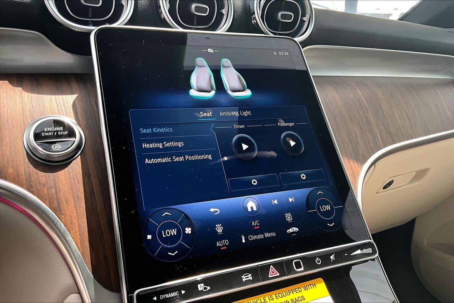 New 2027 Polar White Mercedes-Benz GLC 300 image 14