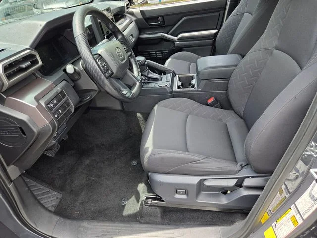 Used 2025 Underground Toyota SR5 image 10