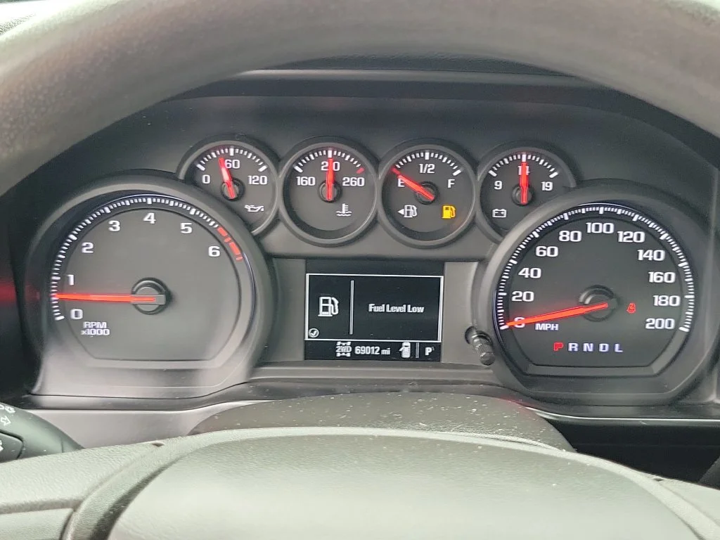 Used 2019 Onyx Black GMC  image 10