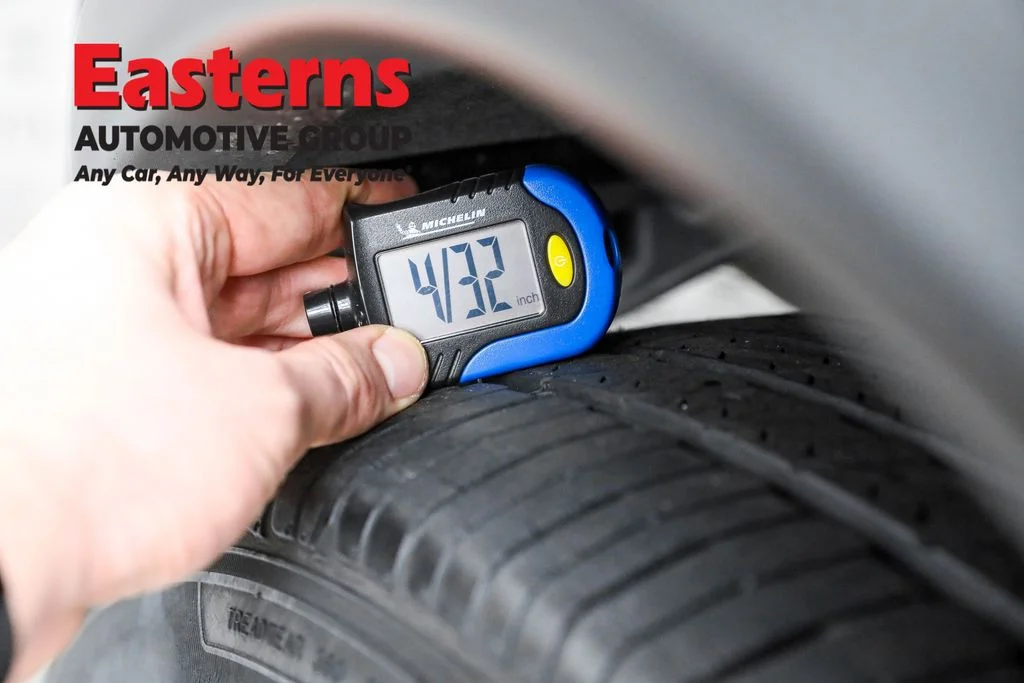 Used 2021 Blue Ford SE image 59