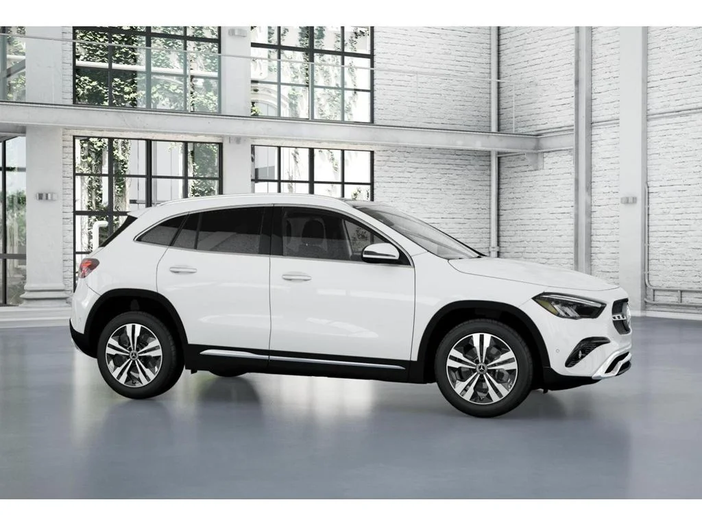 New 2026 White Mercedes-Benz GLA 250 image 14