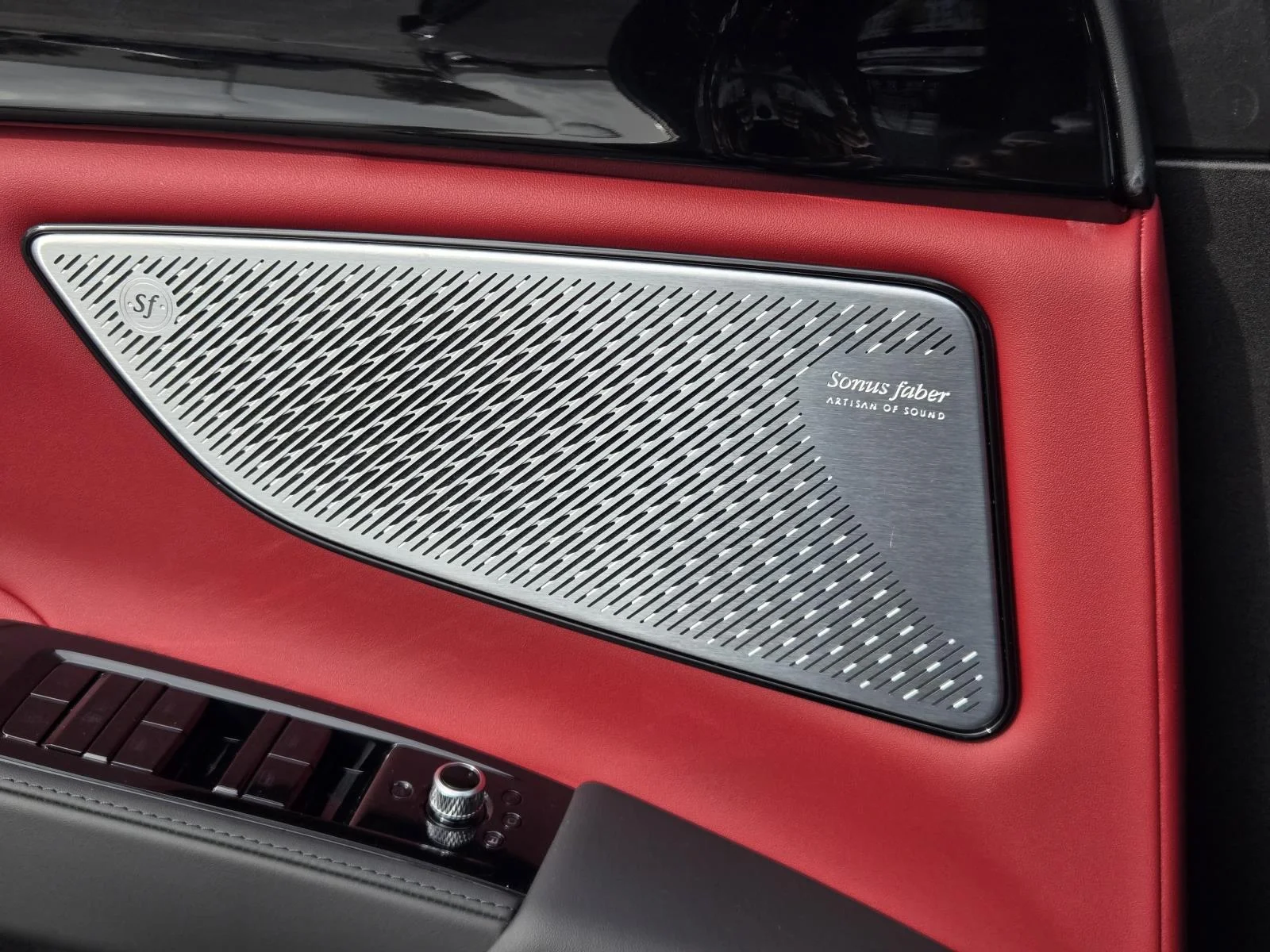 2026 Maserati Grecale Modena V6 - Photo 18
