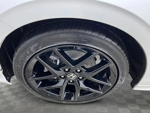 2026 Honda Civic Sport - Photo 11