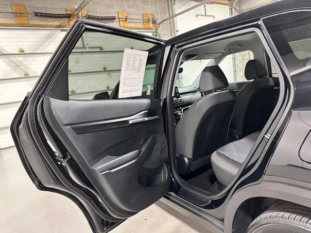 Used 2023 Black Kia LX image 13
