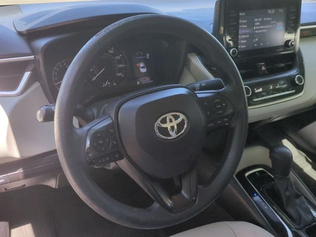 Used 2022 Black Toyota L image 31