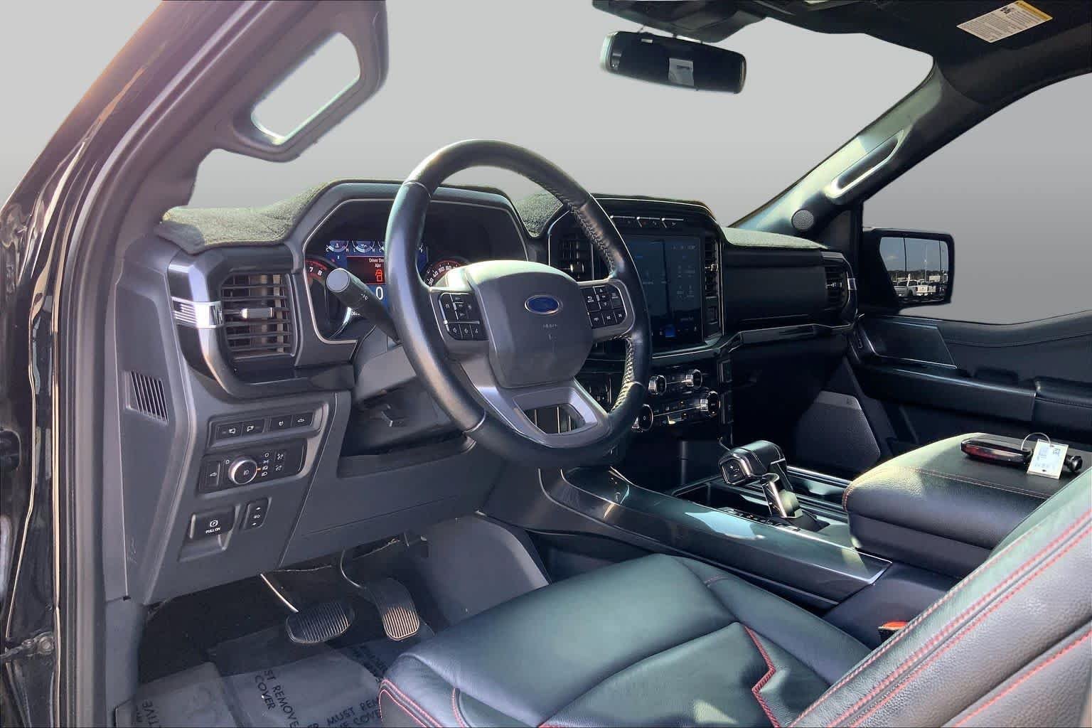 Used 2022 Agate Black Ford XLT image 16