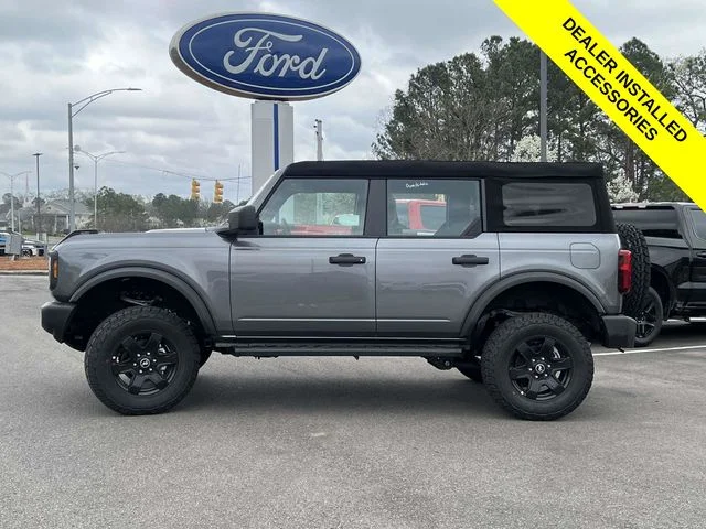 2025 Ford Bronco 4-Door Base - Photo 9