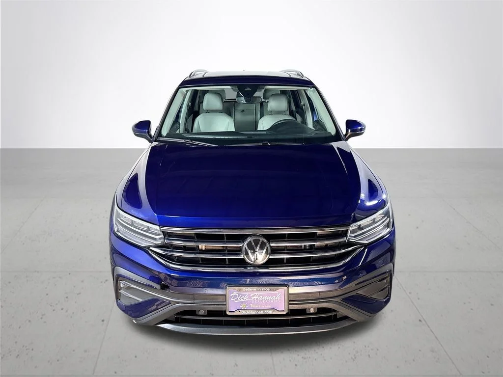 Used 2022 Blue Volkswagen 2.0T SE image 3