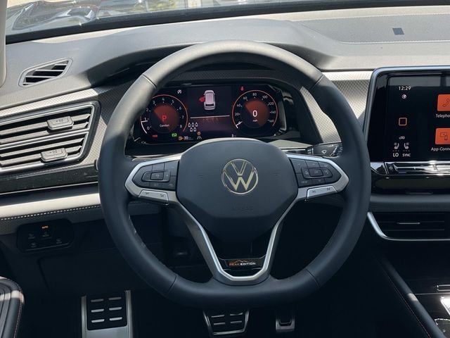 New 2026 Black Volkswagen 2.0T Peak Edition image 7