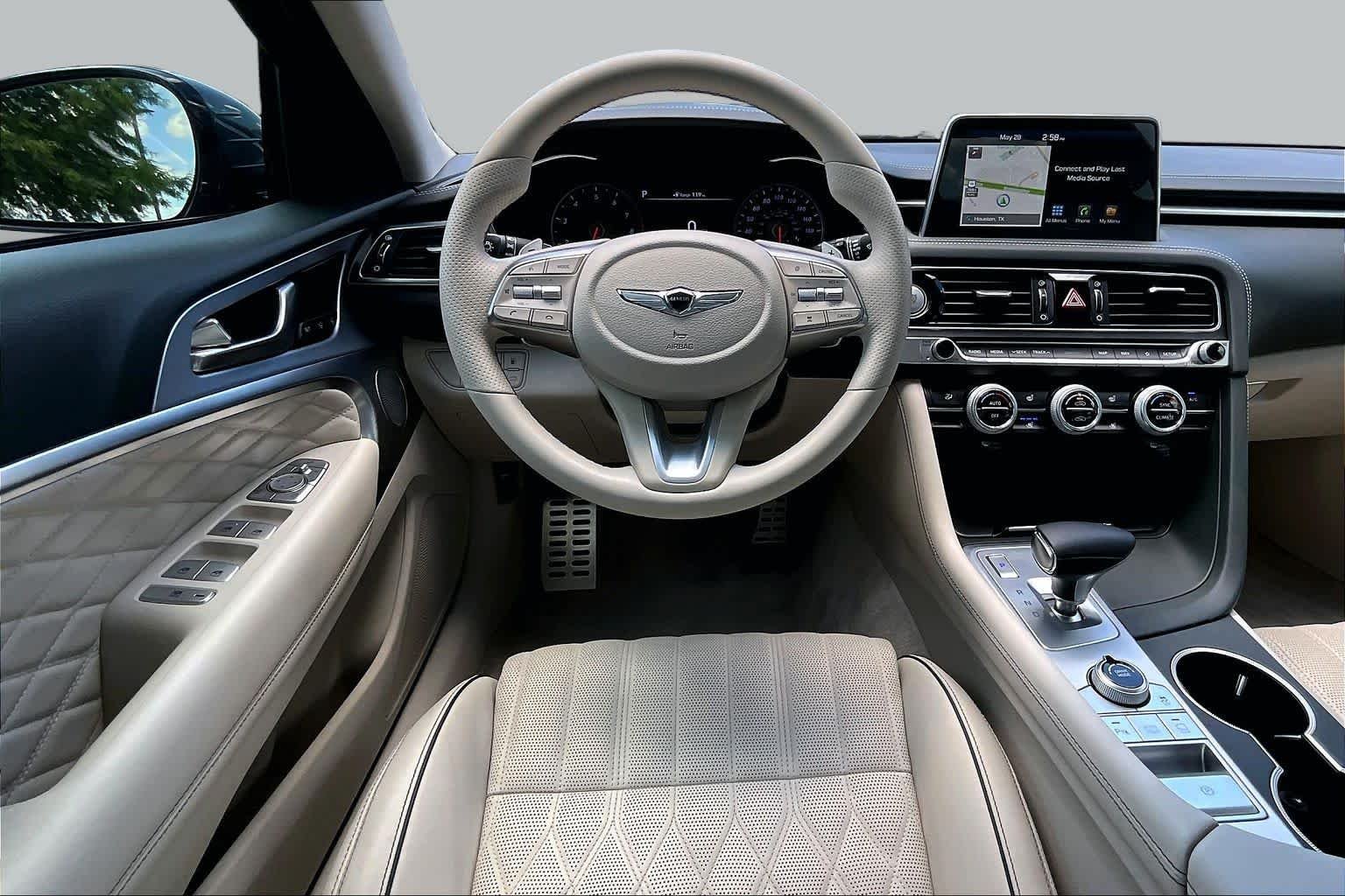 Used 2019 Black Forest Green Genesis 3.3T Design image 6