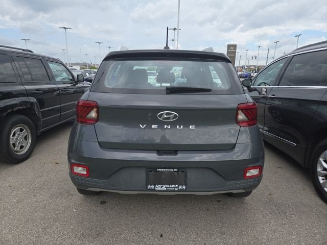 Used 2023 Ecotronic Gray Hyundai Limited image 3