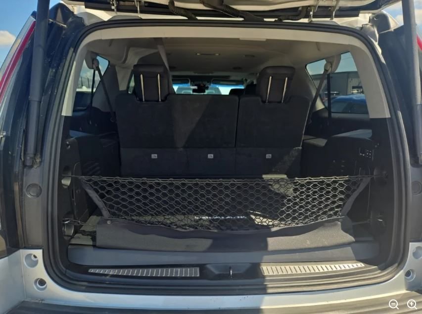 Used 2019 Silver Cadillac Luxury image 7
