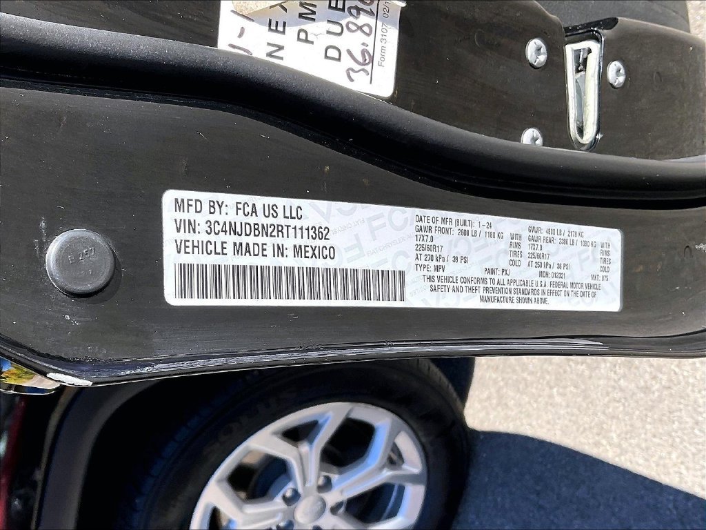 Used 2024 Black Jeep Latitude image 32
