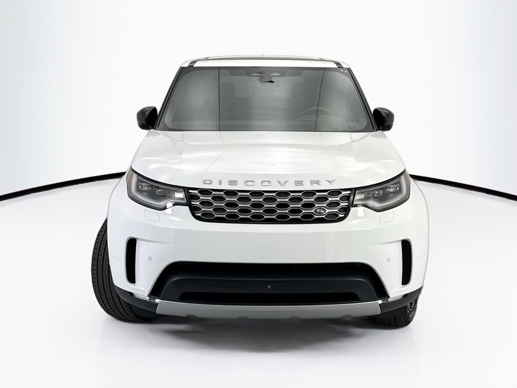 Certified Used 2025 Fuji White Land Rover S image 2