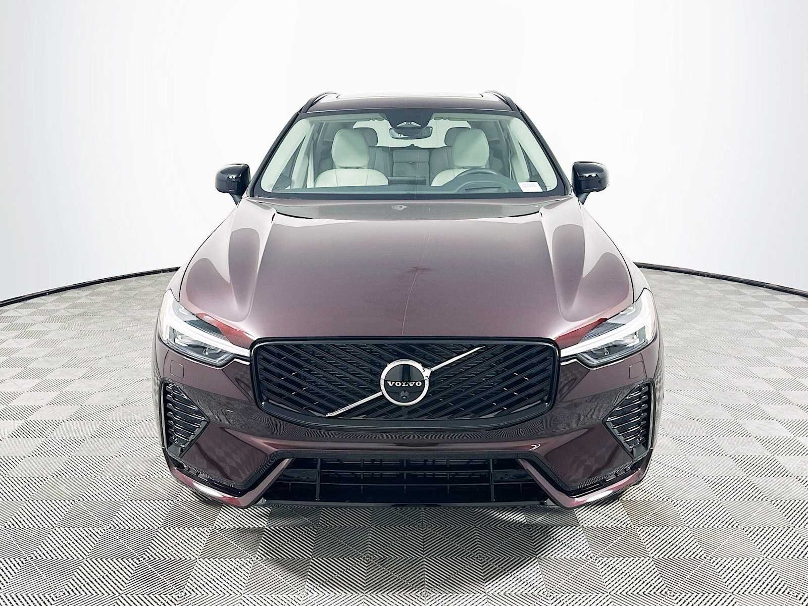 New 2026 Mulberry Red Volvo Ultra image 2