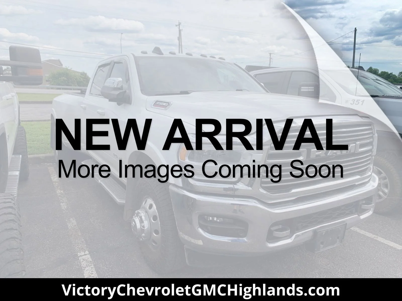 2019 RAM 3500 Laramie 4X4 Crew Cab LWB's photo