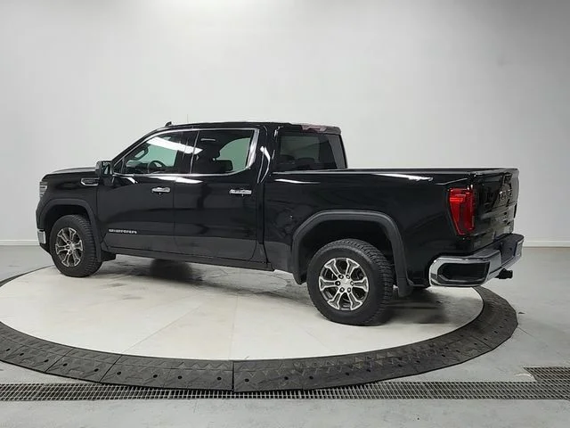 Used 2025 Black GMC SLT image 5