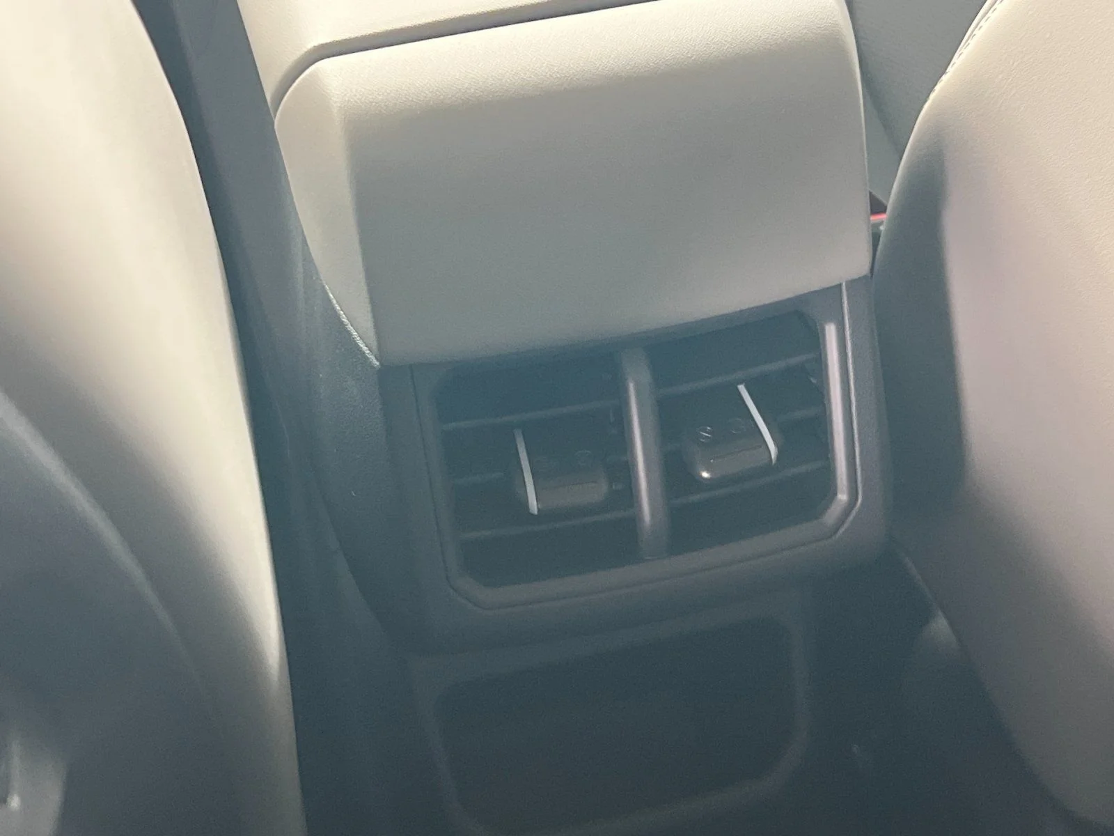 New 2027 Gray Kia EX image 13