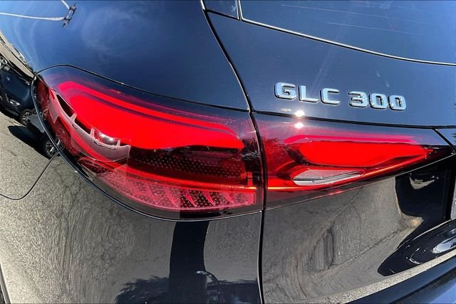 Certified Used 2026 Black Mercedes-Benz GLC 300 image 25