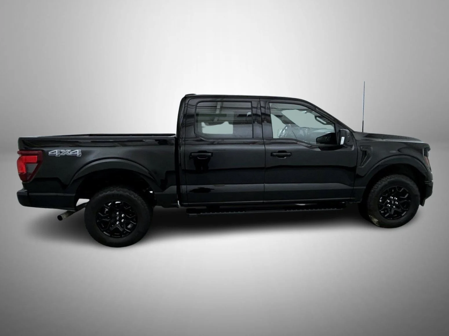 Used 2024 Black Ford XLT image 4