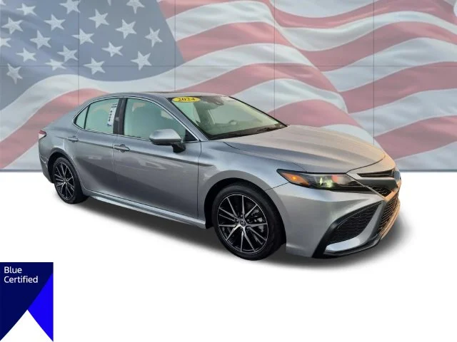 Used 2024 Silver Toyota SE image 7
