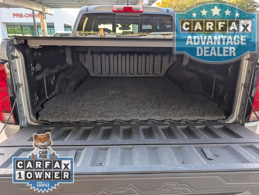 Used 2025 Gray Chevrolet Z71 image 22