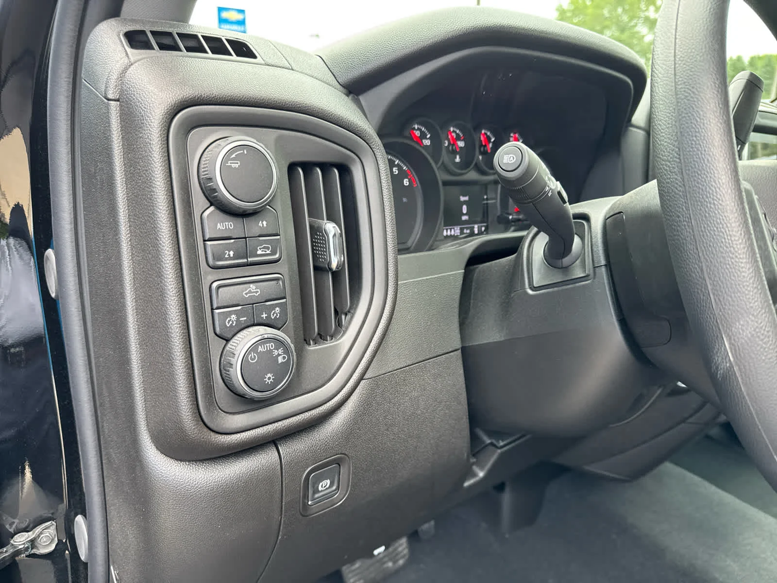 2026 Chevrolet Silverado 1500 Custom - Photo 18