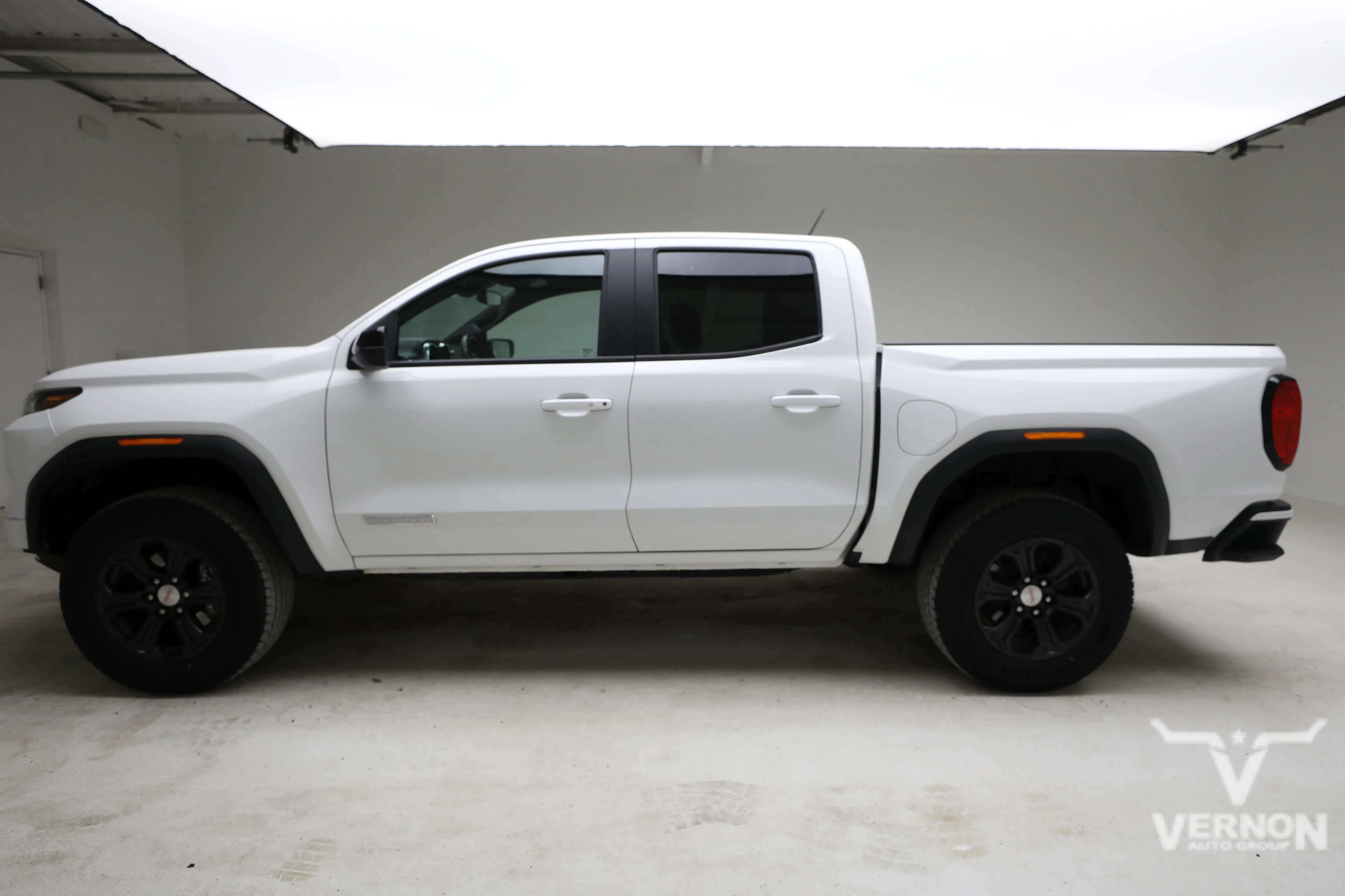 Pre-Owned 2024 GMC Canyon Elevation Crew Cab 2WD