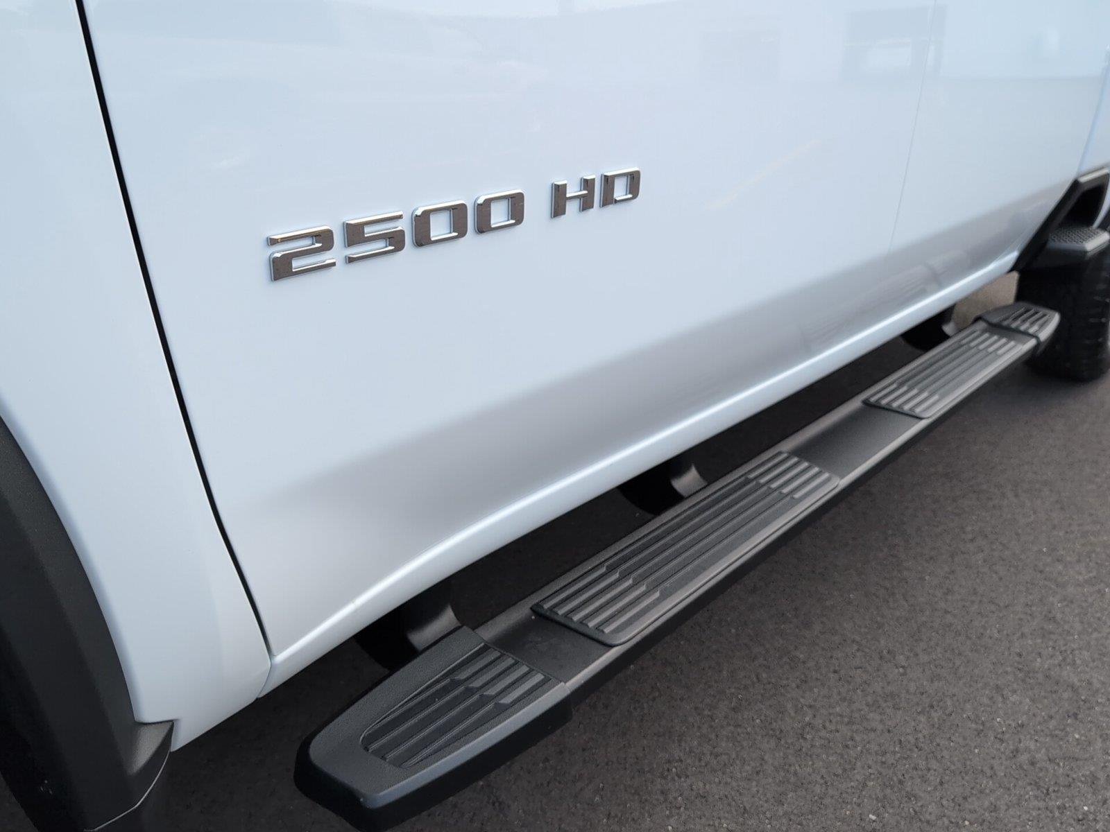 2026 Chevrolet Silverado 2500 HD Custom - Photo 11