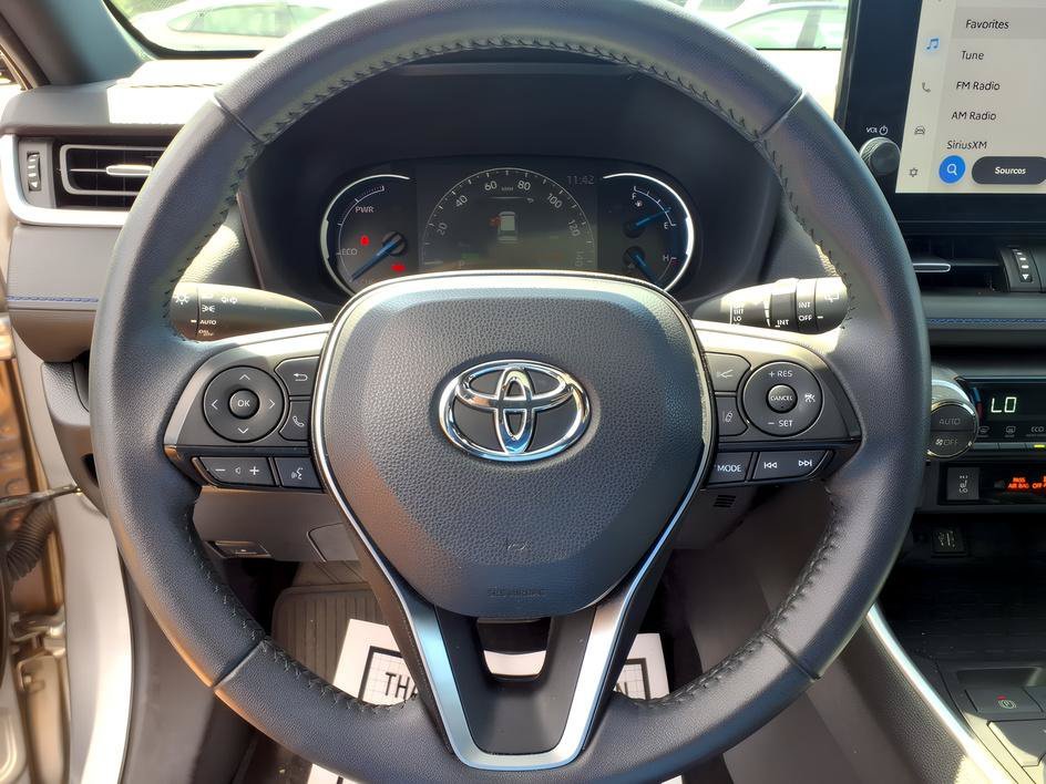 Used 2023 Silver Sky Metallic/Midnight Black Metallic Toyota Hybrid XSE image 24