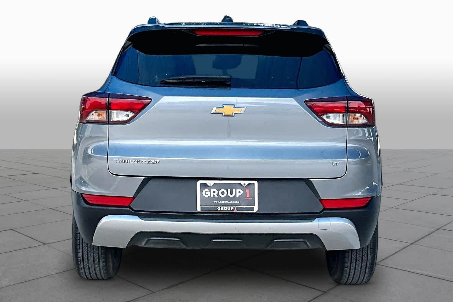Used 2023 Sterling Gray Metallic Chevrolet LT image 5
