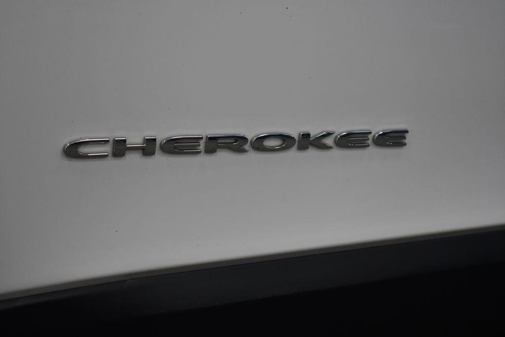 2016 Jeep Cherokee Latitude - Photo 14
