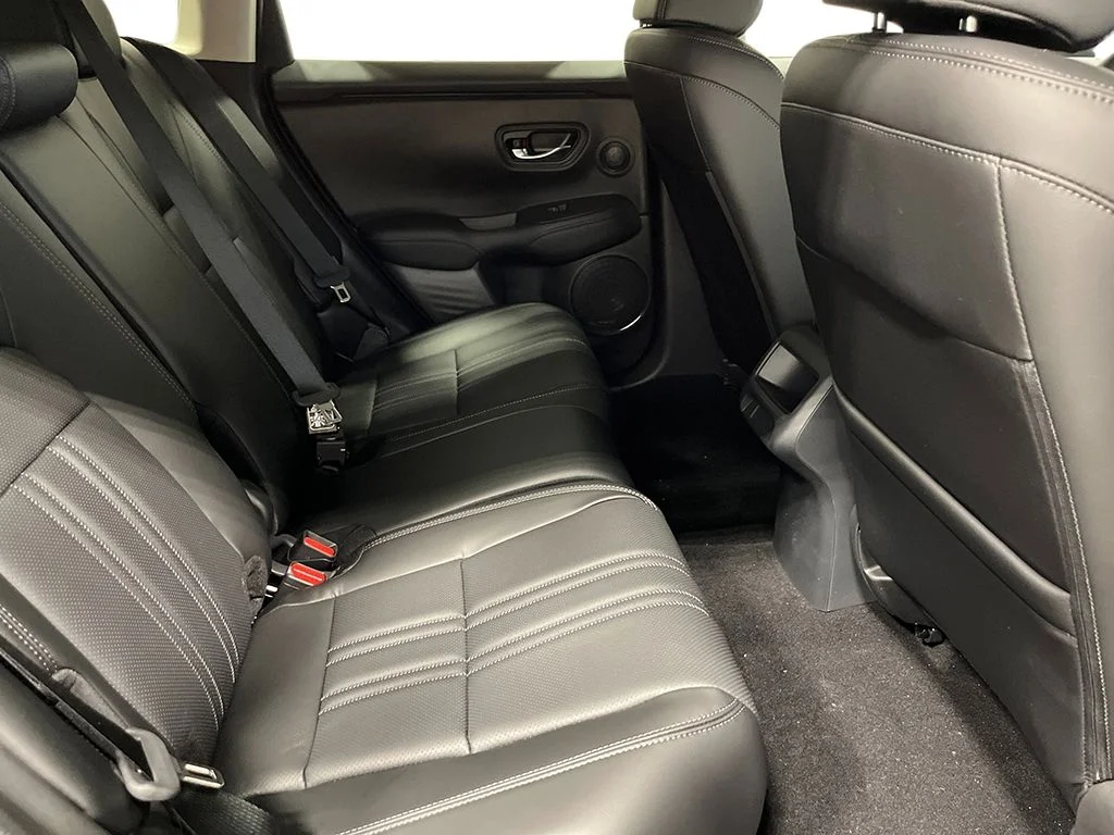 New 2027 Urban Gray Pearl Honda EX-L AWD image 26