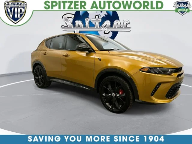 New 2024 Gold Dodge R/T Plus image 2