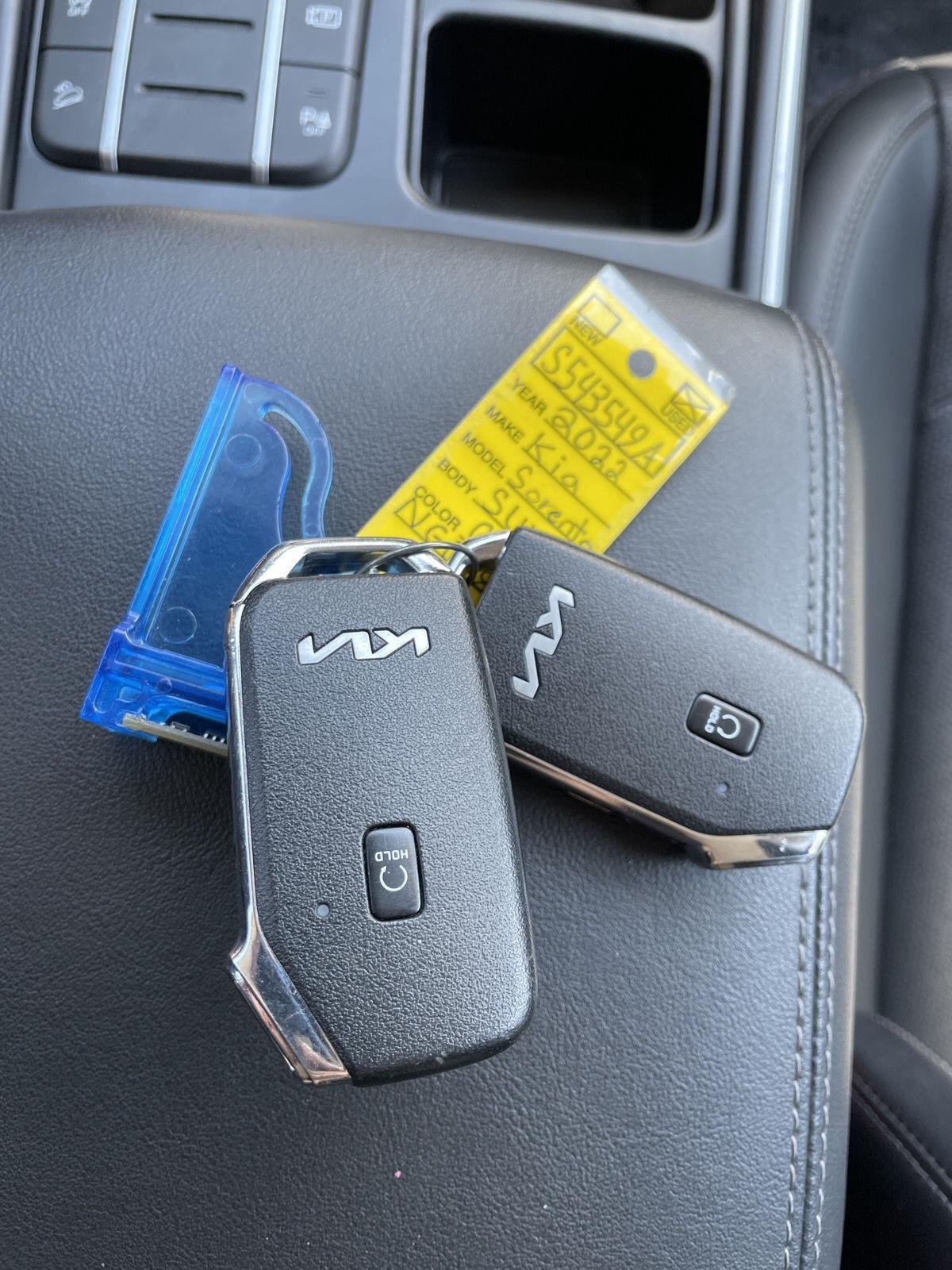 Used 2022 Everlasting Silver Kia X-Line S image 4